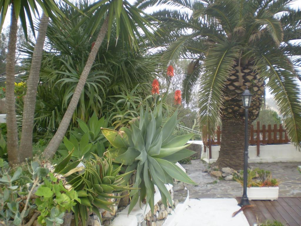Aparthotel L'incanto Di Cala Feola